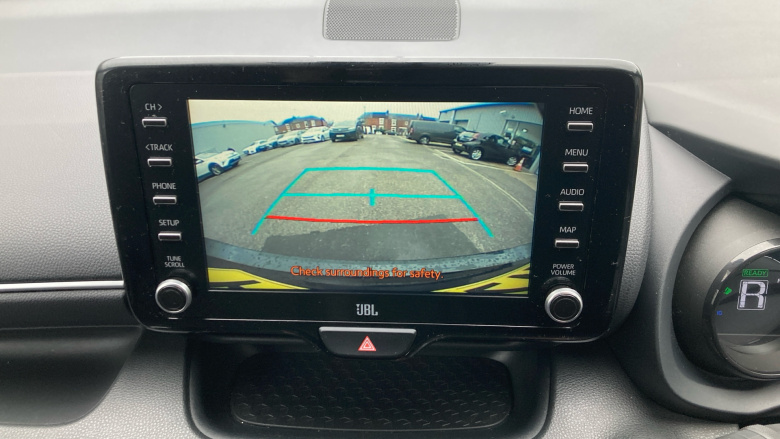 Toyota Yaris 1.5 Hybrid Dynamic 5dr CVT Hybrid Hatchback